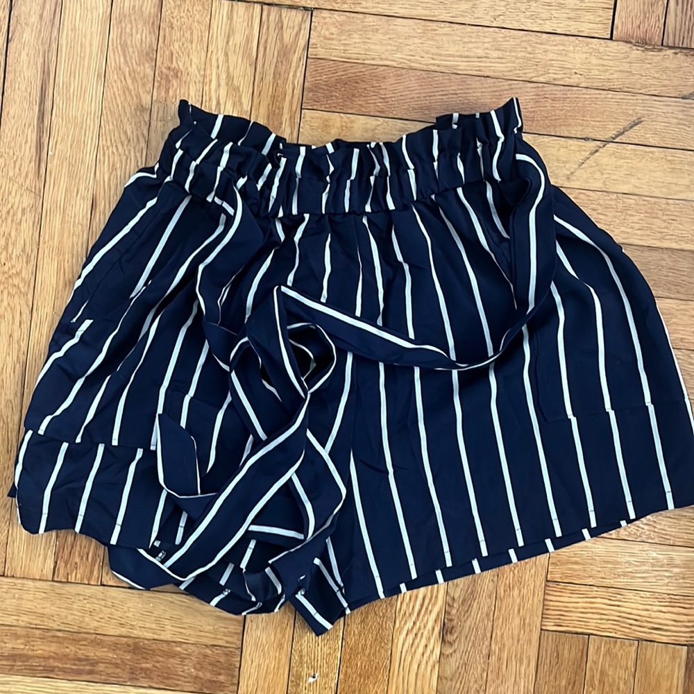 Navy blue & white paper bag shorts